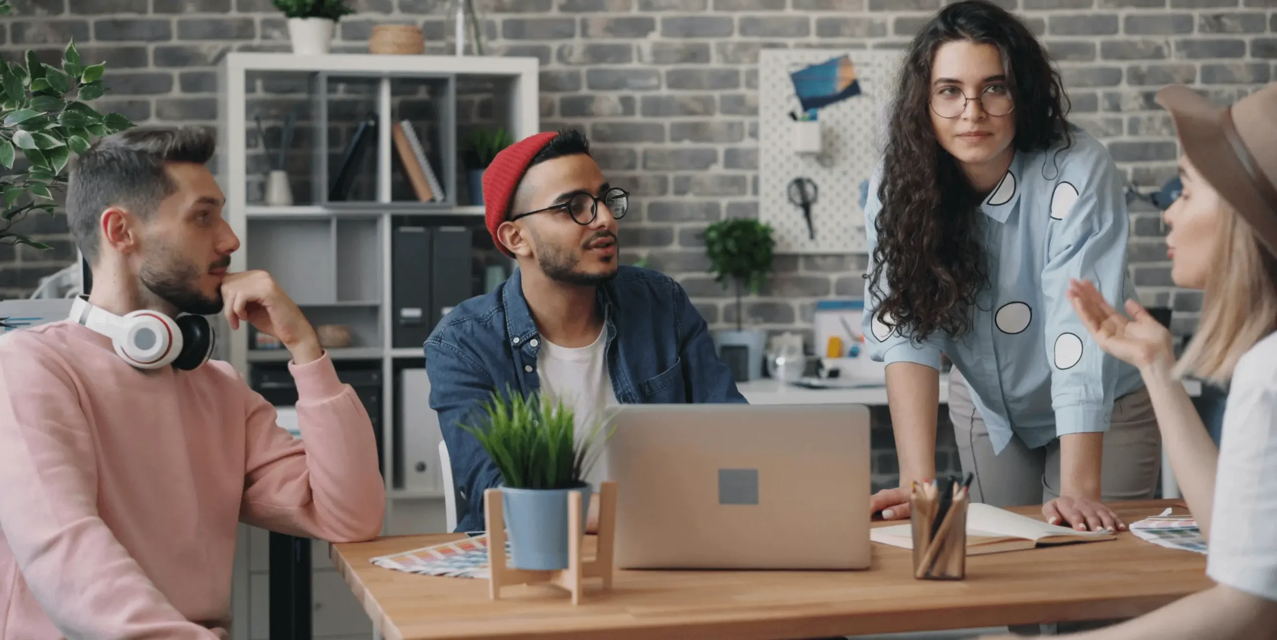 herosvideo bg scaled 1